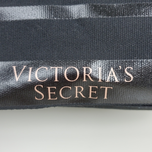 Victoria's Secret tote - Picture 2 of 13